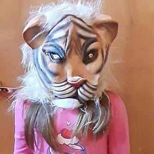 Tiger mask